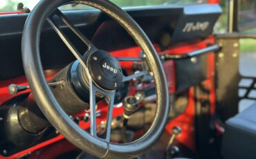 Jeep-Cj-7-1982-Red-Red-25