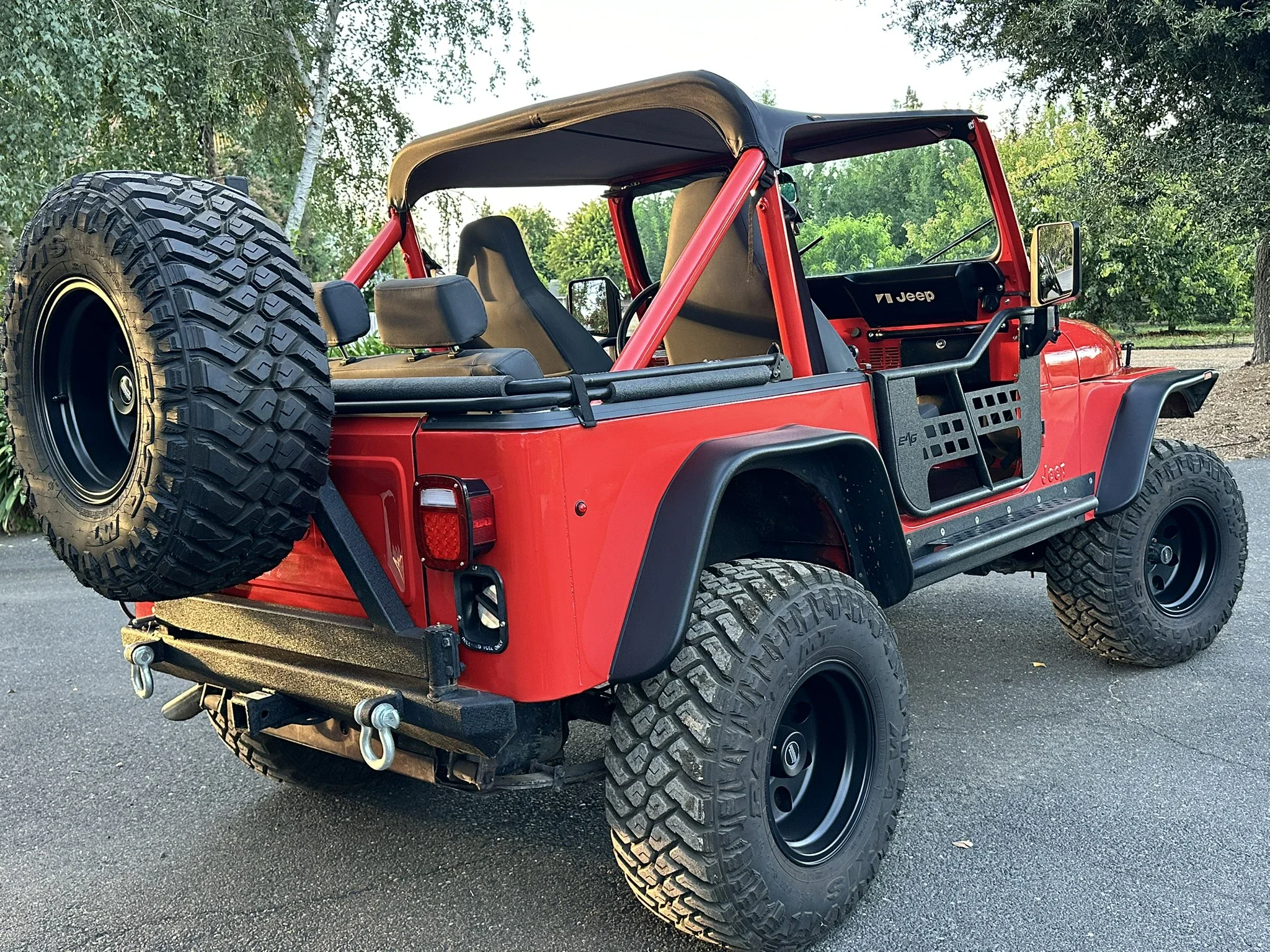 Jeep-Cj-7-1982-Red-Red-46