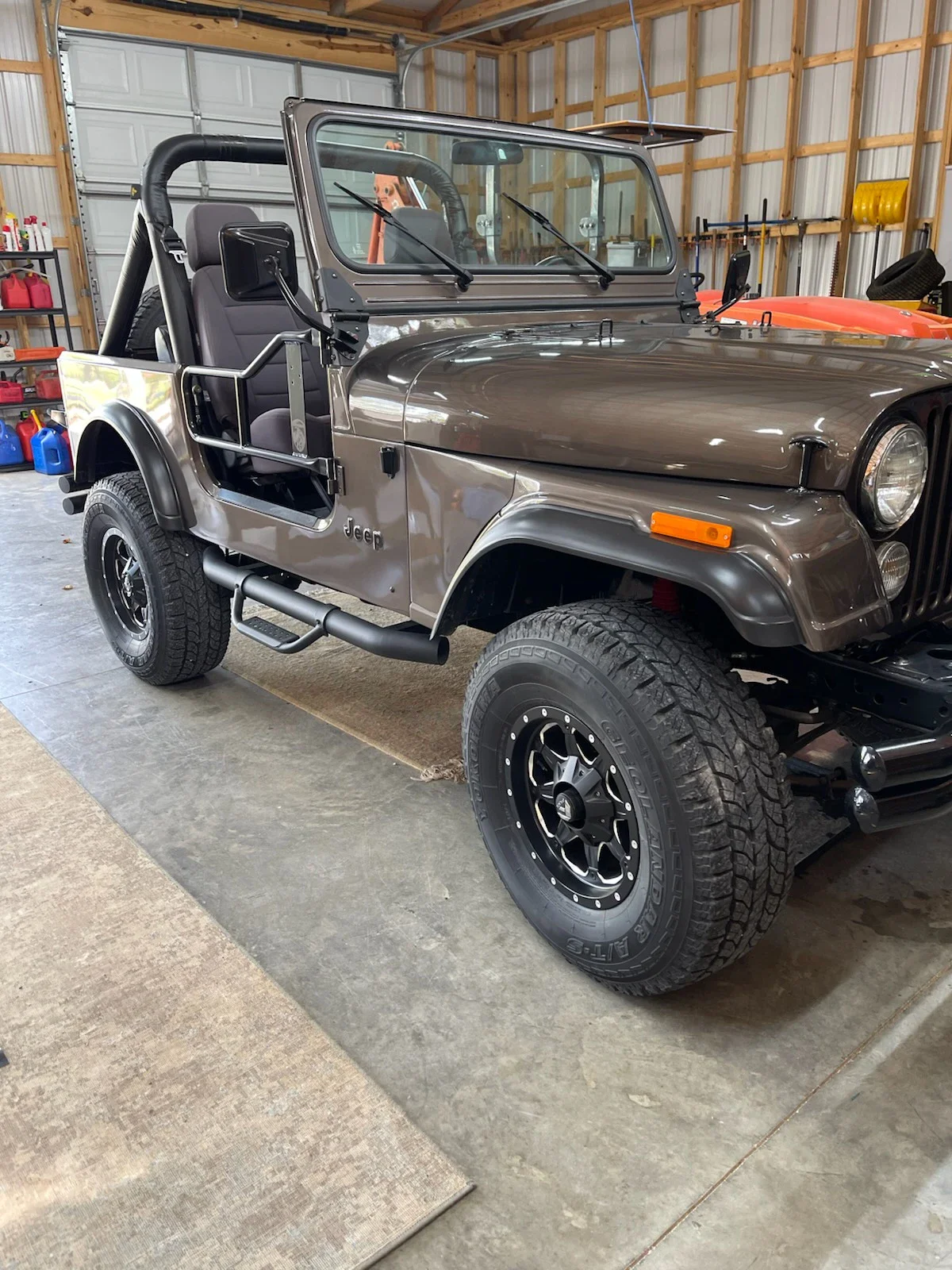 Jeep-Cj-7-1983-Brown-Black-14