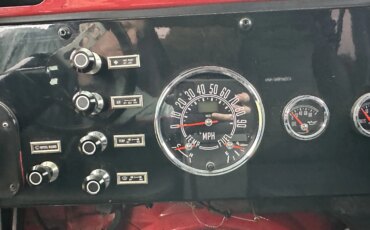 Jeep-Cj-7-1983-Red-Black-17