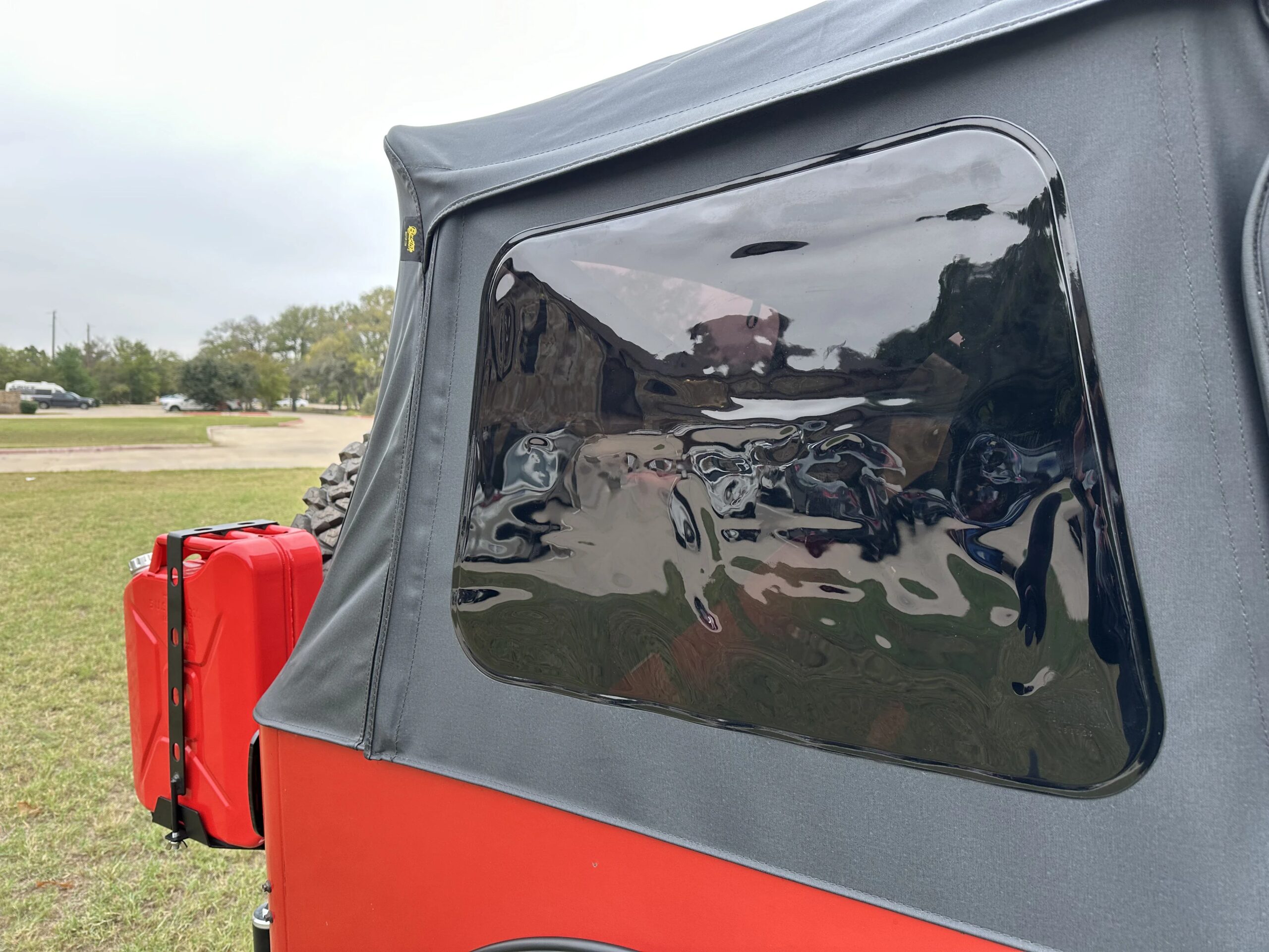 Jeep-Cj-7-1983-Red-Black-24