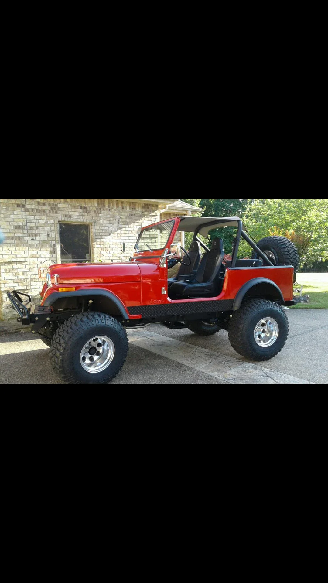Jeep-Cj-7-1983-Red-Black-3