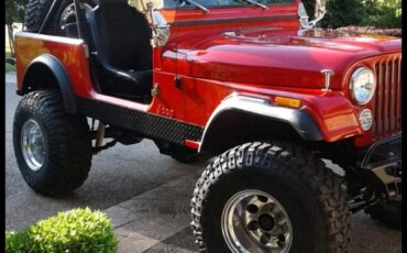 Jeep-Cj-7-1983-Red-Black-4