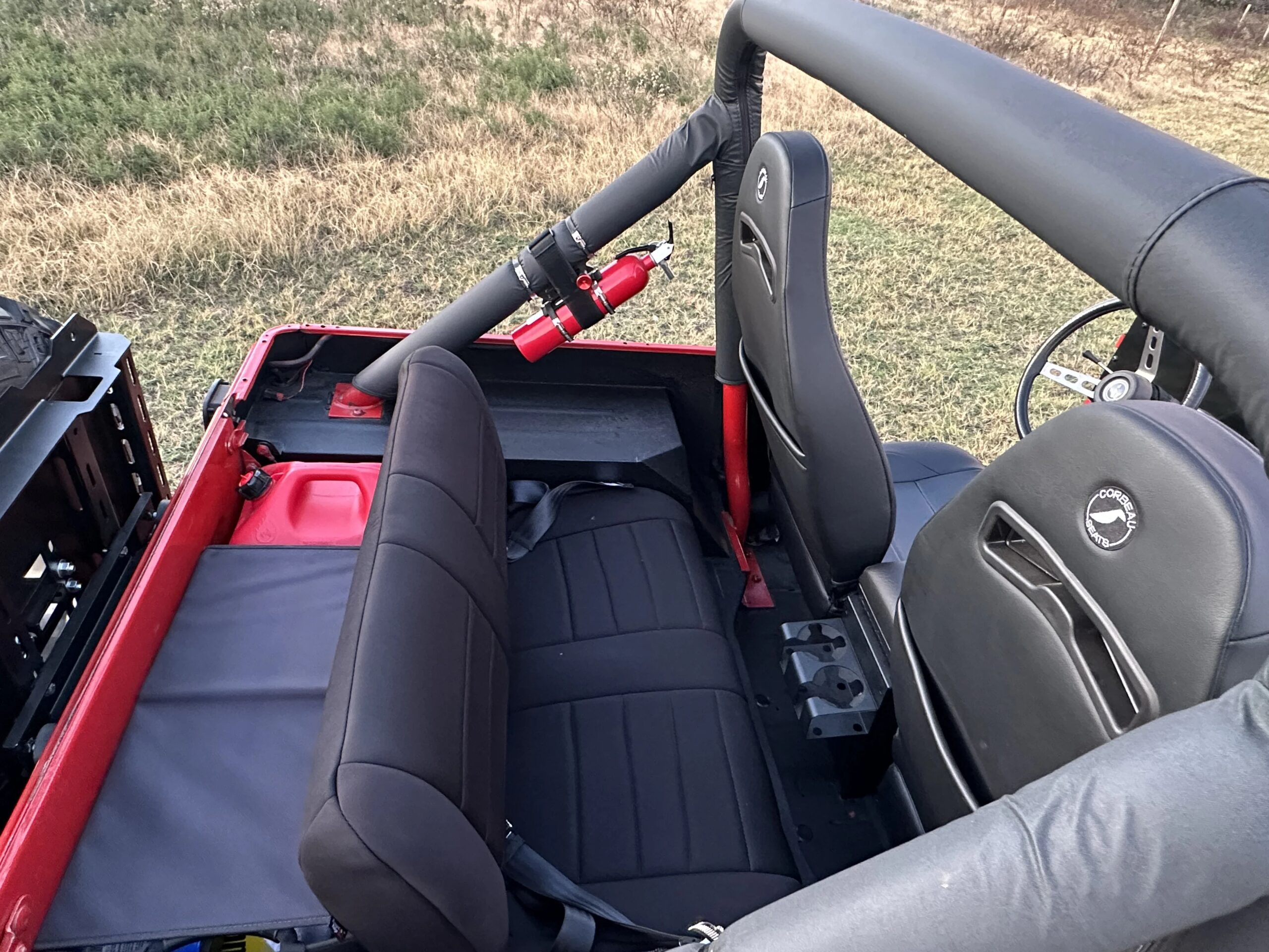 Jeep-Cj-7-1983-Red-Black-5