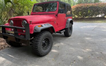 Jeep-Cj-7-1983-Red-Black-5
