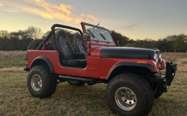 Jeep-Cj-7-1983-Red-Black-9