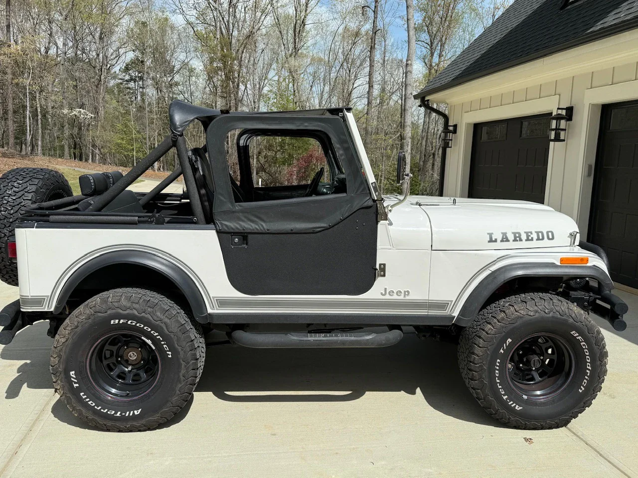 Jeep-Cj-7-1983-White-Black-10