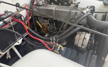 Jeep-Cj-7-1983-White-Black-16