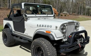 Jeep-Cj-7-1983-White-Black
