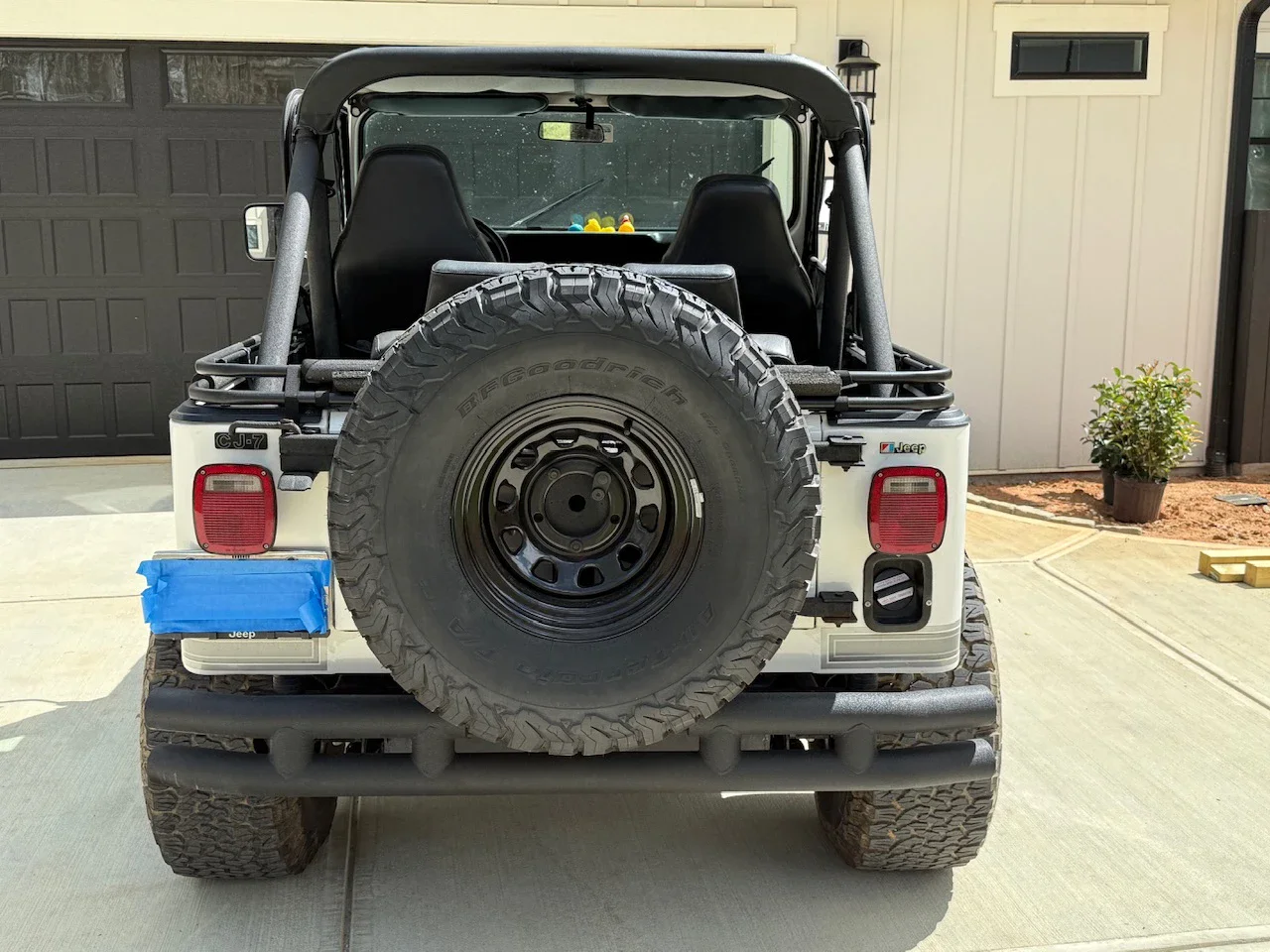 Jeep-Cj-7-1983-White-Black-6