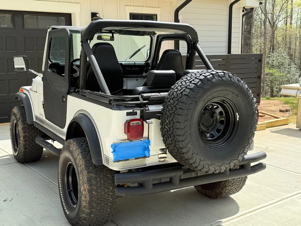 Jeep-Cj-7-1983-White-Black-8