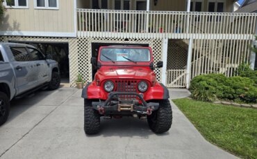 Jeep-Cj-7-1984-Red-Black-1