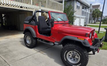 Jeep-Cj-7-1984-Red-Black-3