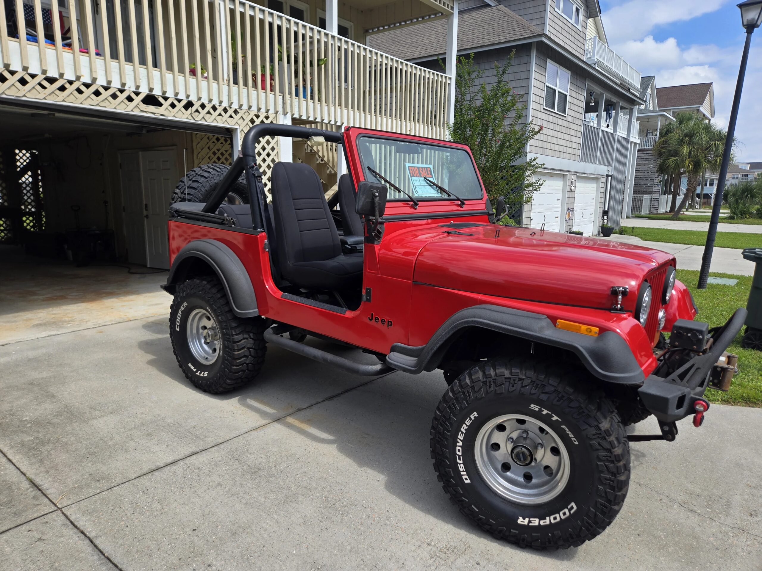 Jeep-Cj-7-1984-Red-Black-3