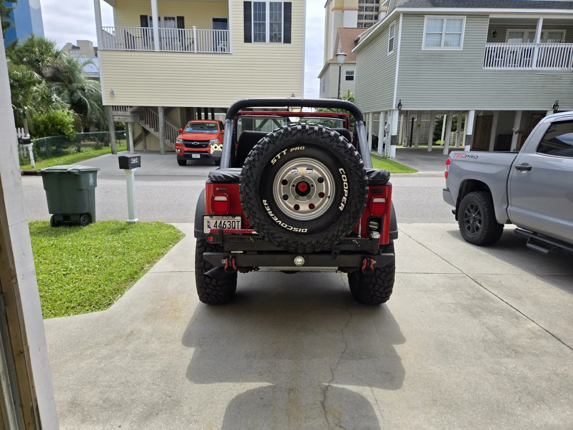 Jeep-Cj-7-1984-Red-Black-4