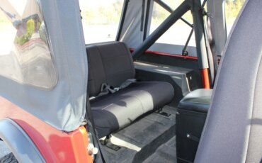 Jeep-Cj-7-1985-Other-Black-17