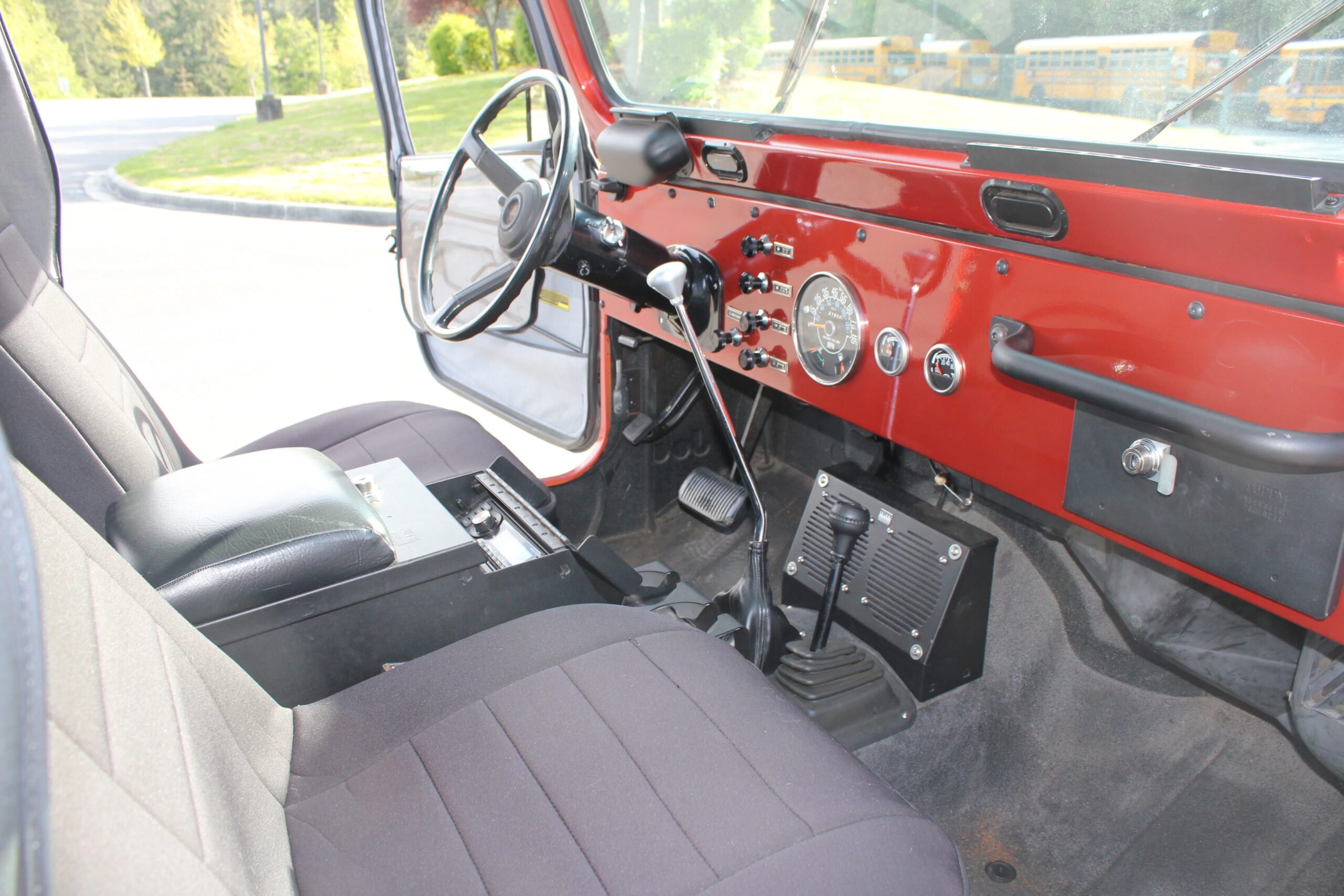 Jeep-Cj-7-1985-Other-Black-4