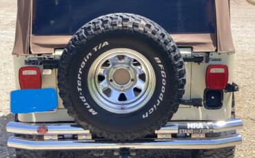 Jeep-Cj-7-1986-Tan-Tan-10
