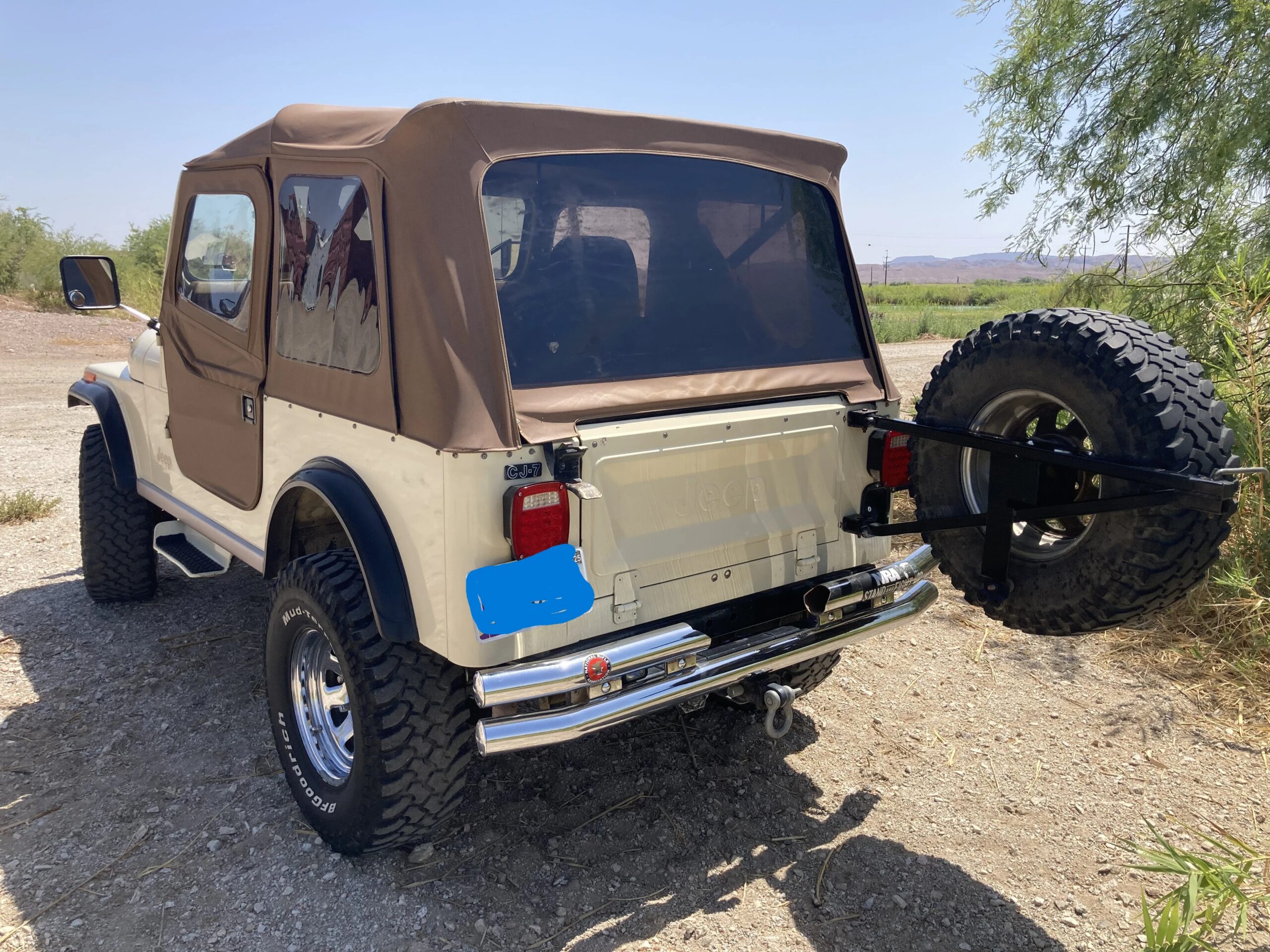 Jeep-Cj-7-1986-Tan-Tan-14