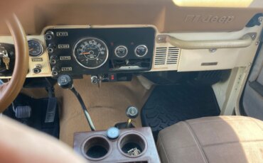 Jeep-Cj-7-1986-Tan-Tan-24