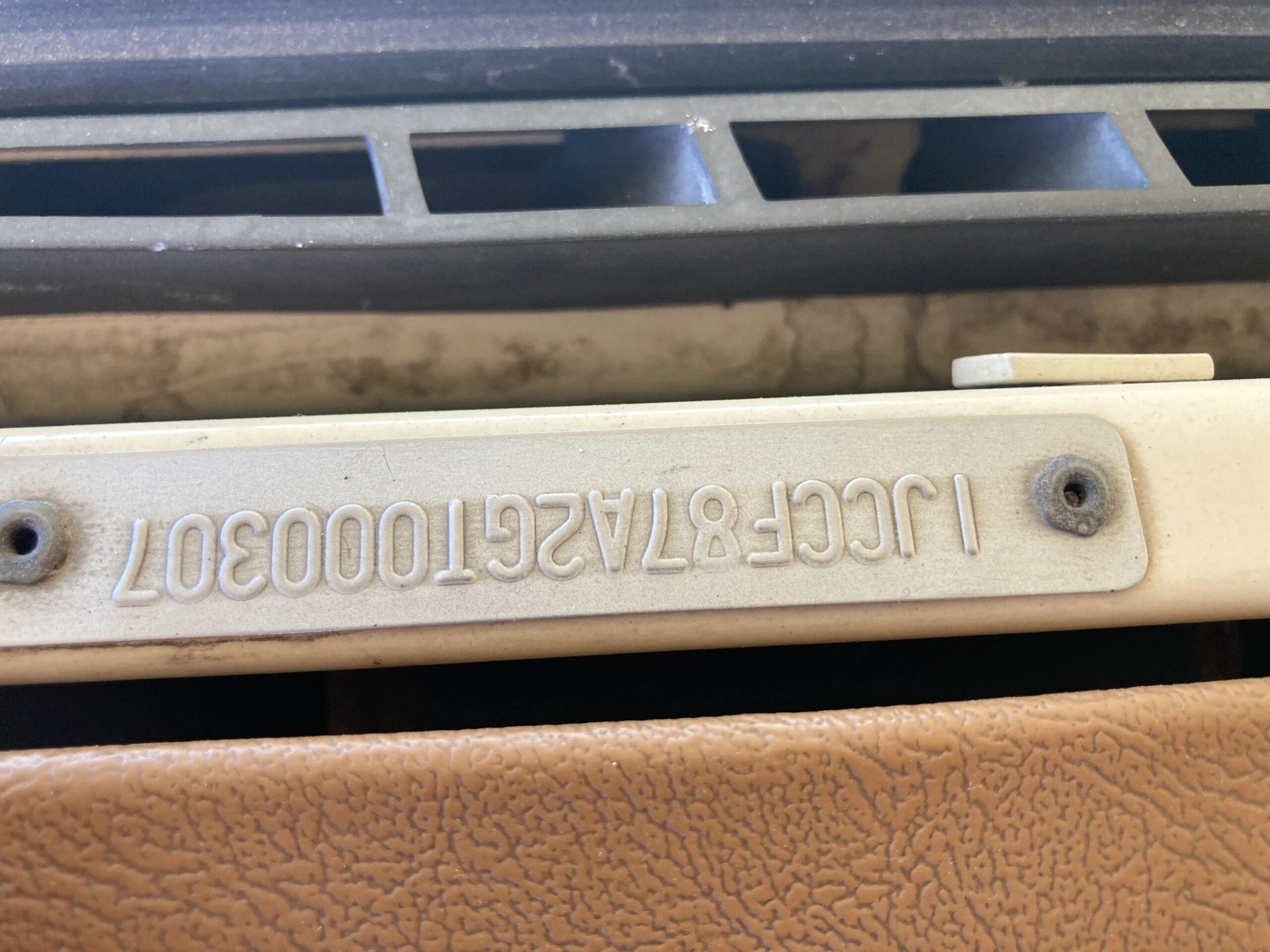 Jeep-Cj-7-1986-Tan-Tan-6