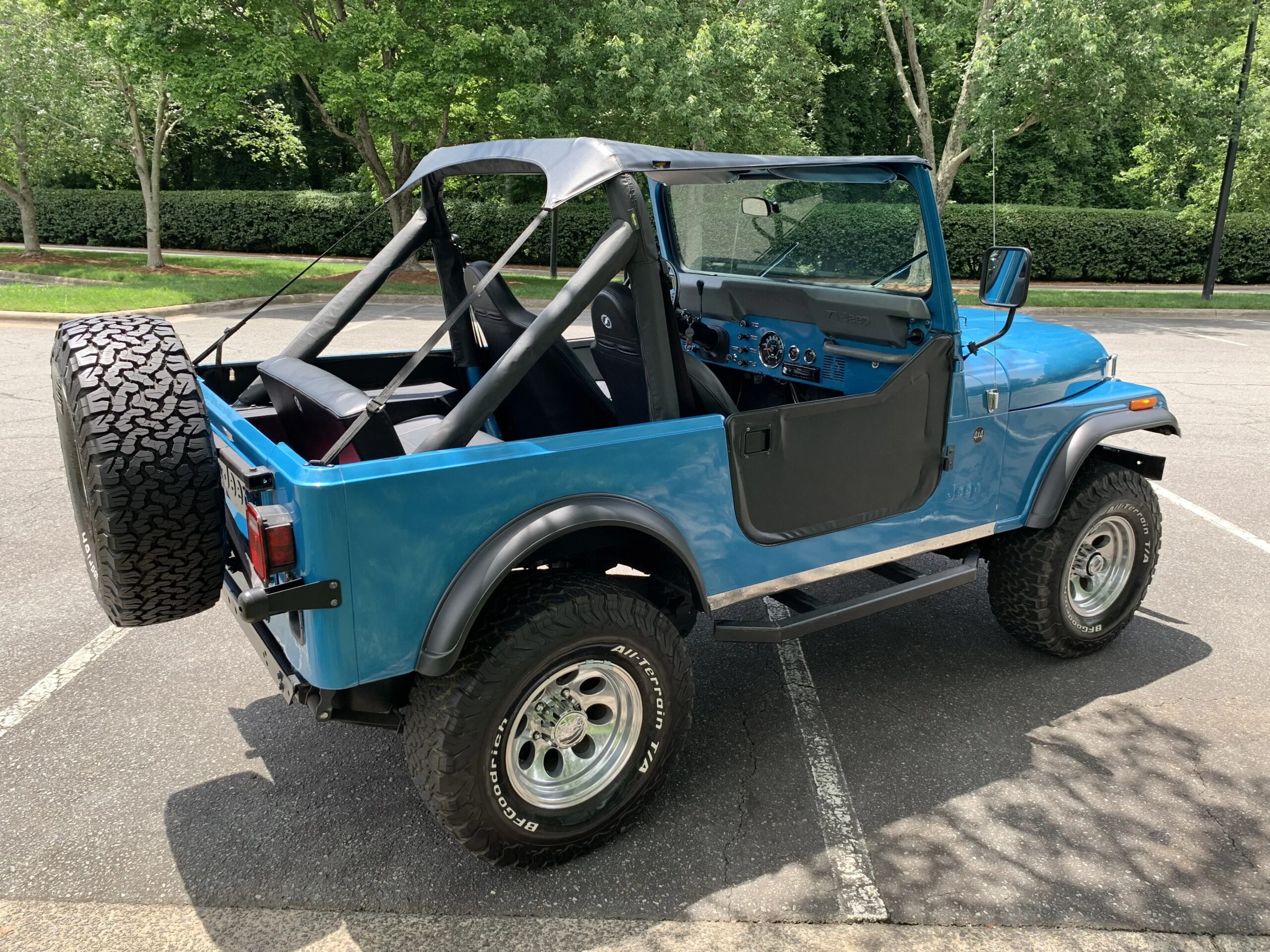 Jeep-Cj-7-renegade-1982-Blue-Blue-12