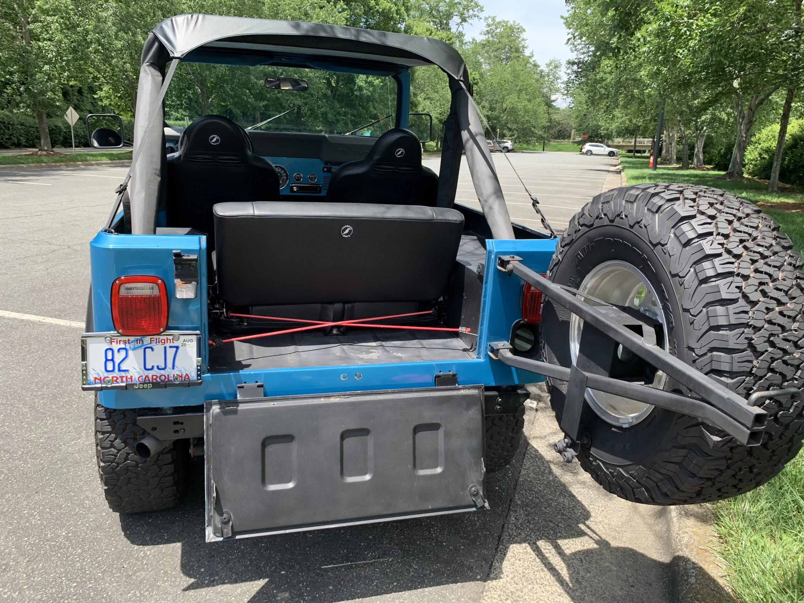Jeep-Cj-7-renegade-1982-Blue-Blue-16
