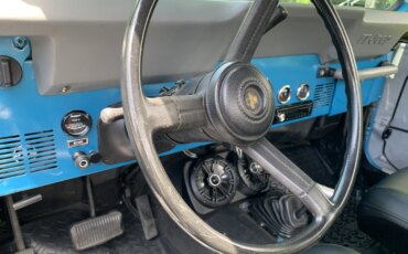 Jeep-Cj-7-renegade-1982-Blue-Blue-18