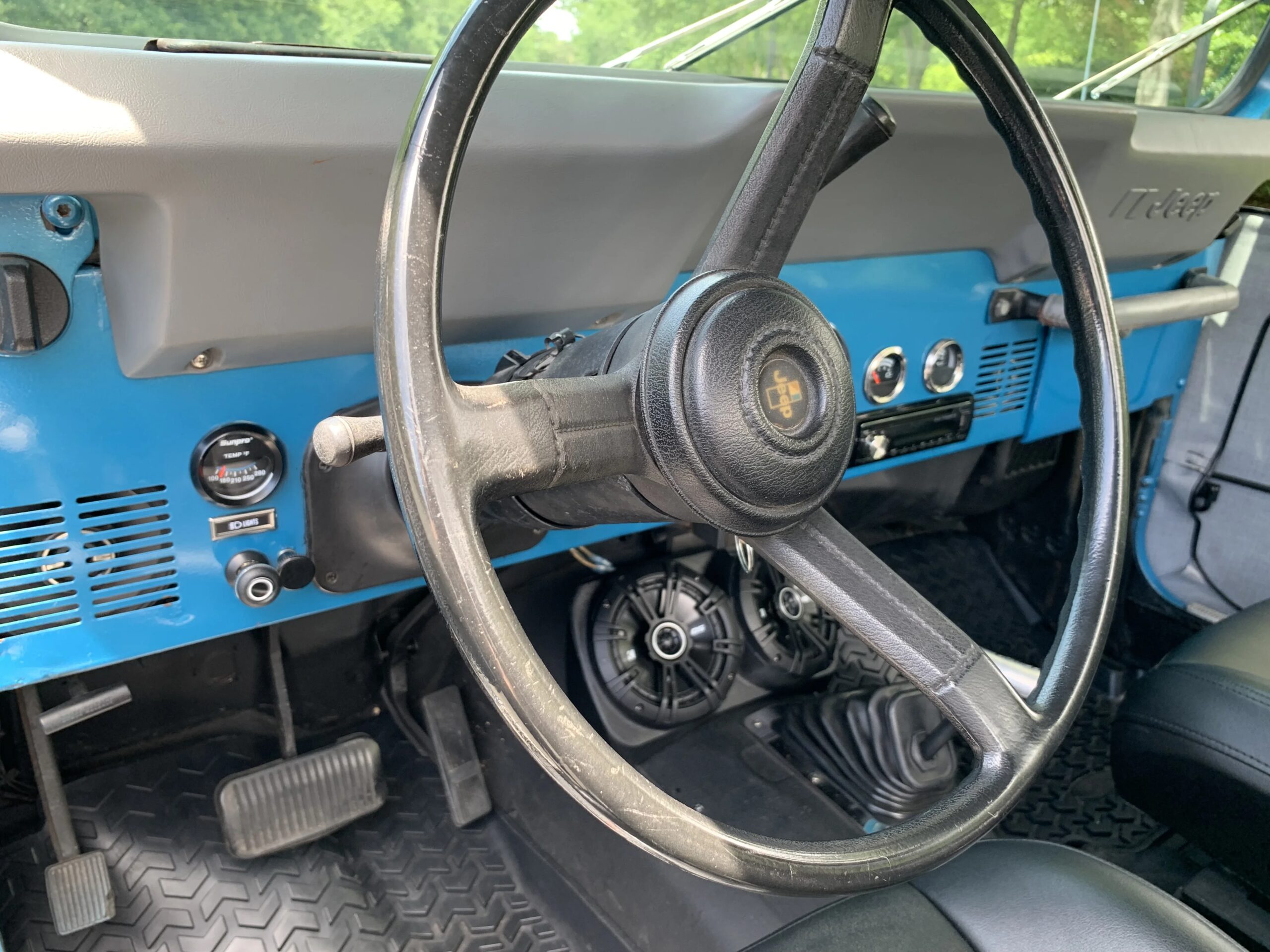 Jeep-Cj-7-renegade-1982-Blue-Blue-18