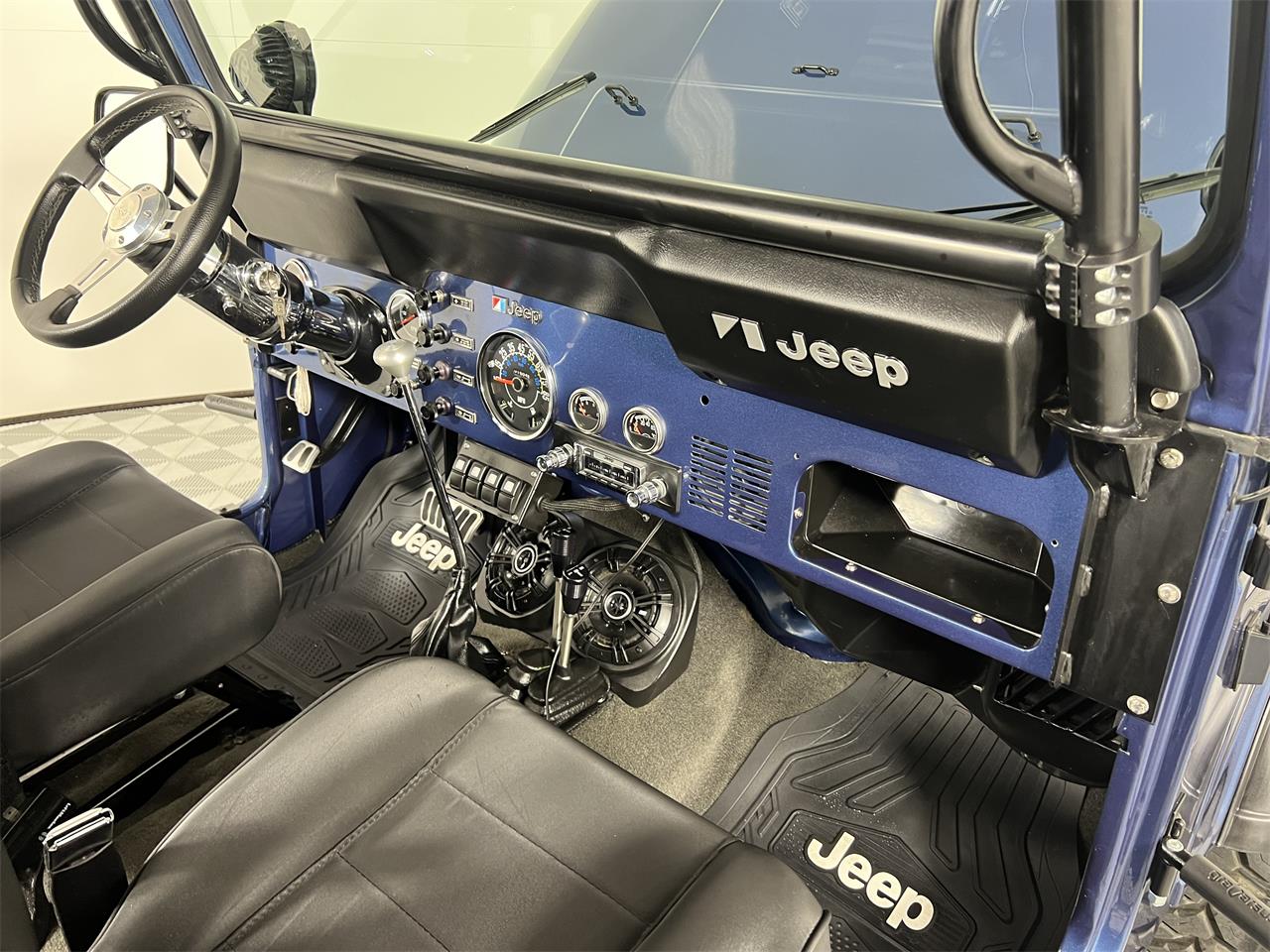 Jeep-Cj5-1981-Blue-Black-24