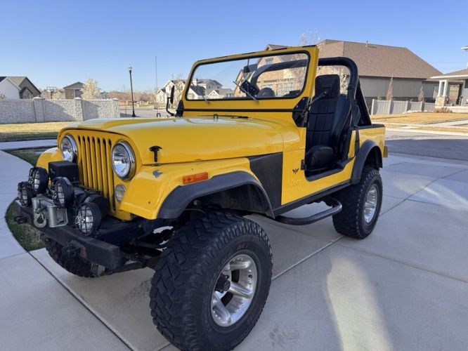 Jeep-Cj7-1981-Yellow-9