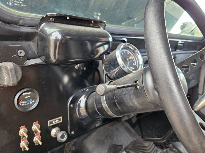 Jeep-Cj7-1983-Blue-14
