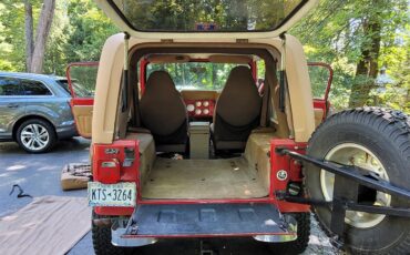 Jeep-Cj7-1986-Red-Tan-28