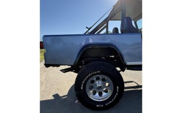 Jeep-Cj8-scrambler-1985-Blue-Black-4