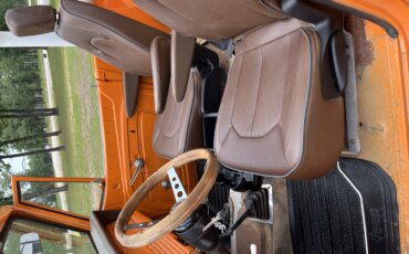 Jeep-Commando-1971-Orange-Orange-4
