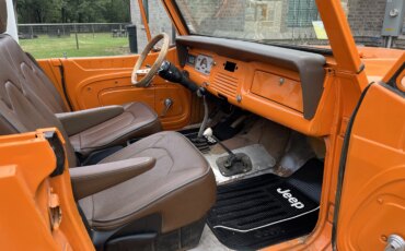 Jeep-Commando-1971-Orange-Orange-8