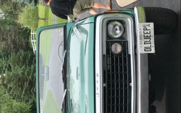 Jeep-Commando-1972-Green-Black-3