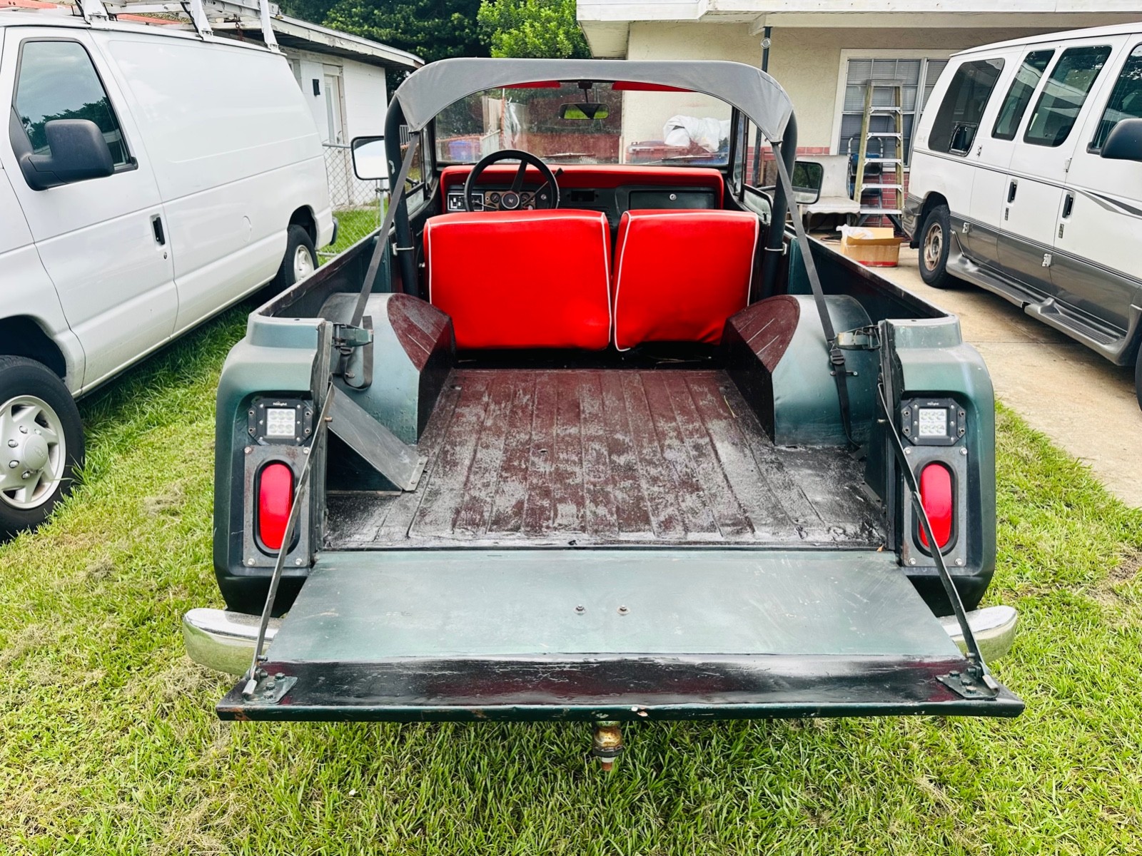 Jeep-Commando-1973-Convertible-17