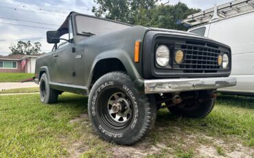 Jeep-Commando-1973-Convertible-24