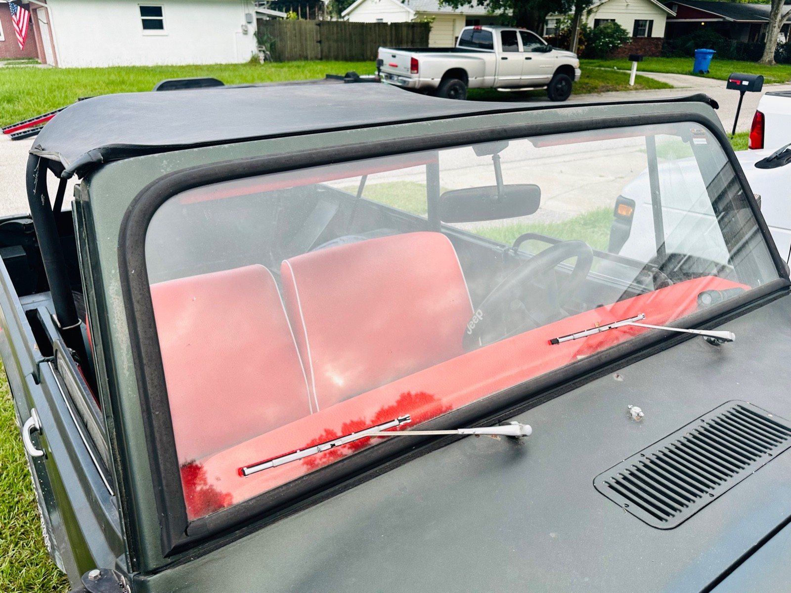 Jeep-Commando-1973-Convertible-8
