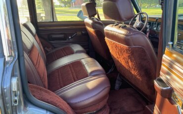 Jeep-Grand-wagoneer-1989-Charcoal-Burgundy-12