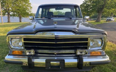 Jeep-Grand-wagoneer-1989-Charcoal-Burgundy-9