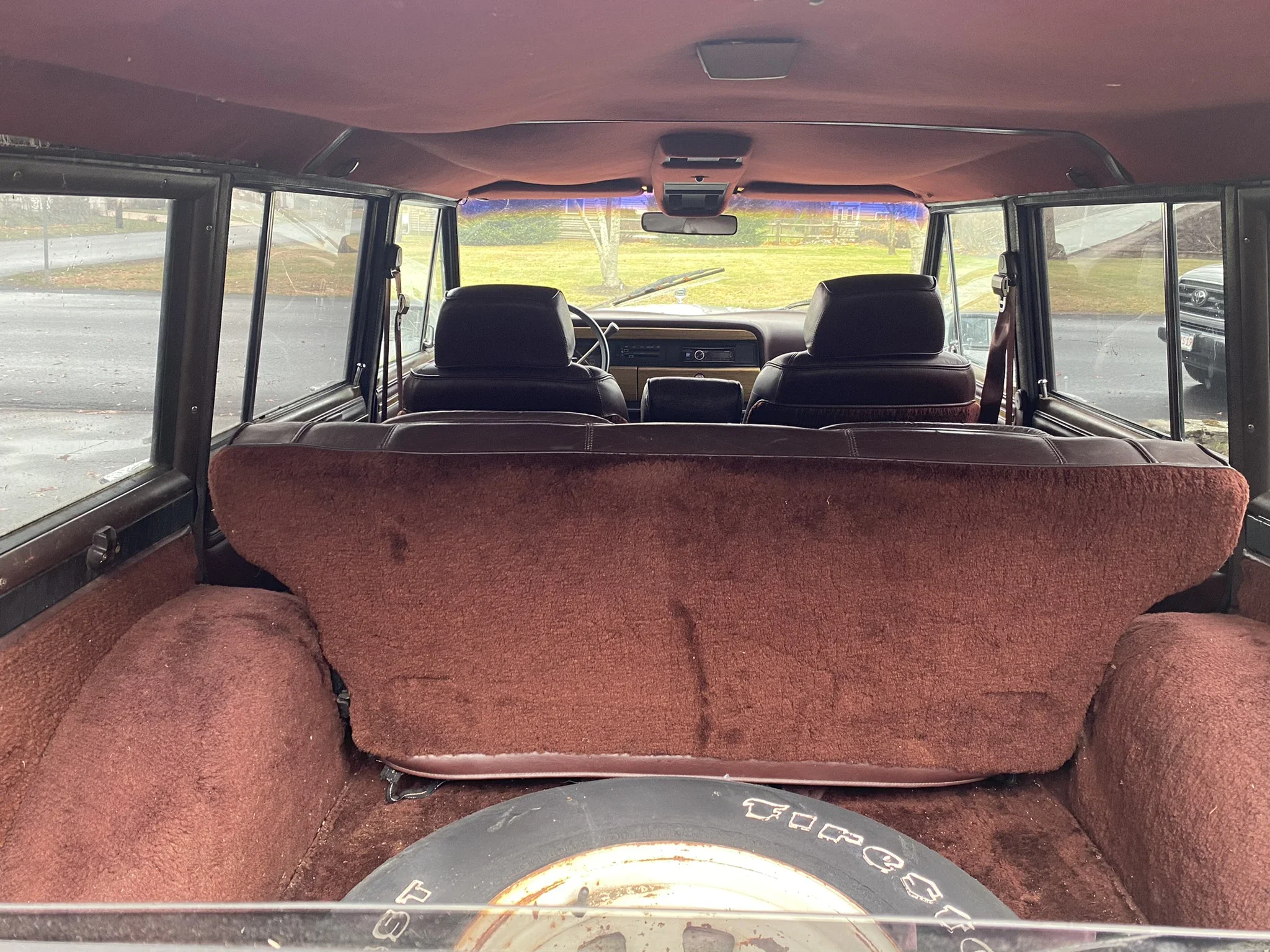 Jeep-Grand-wagoneer-1989-Gray-Burgundy-10