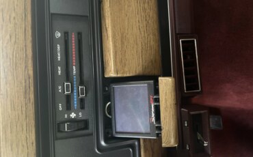 Jeep-Grand-wagoneer-1989-Gray-Burgundy-12