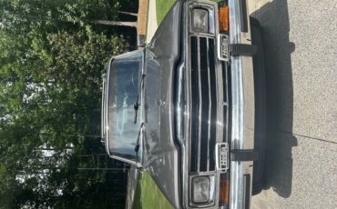 Jeep-Grand-wagoneer-1989-Gray-Burgundy-22