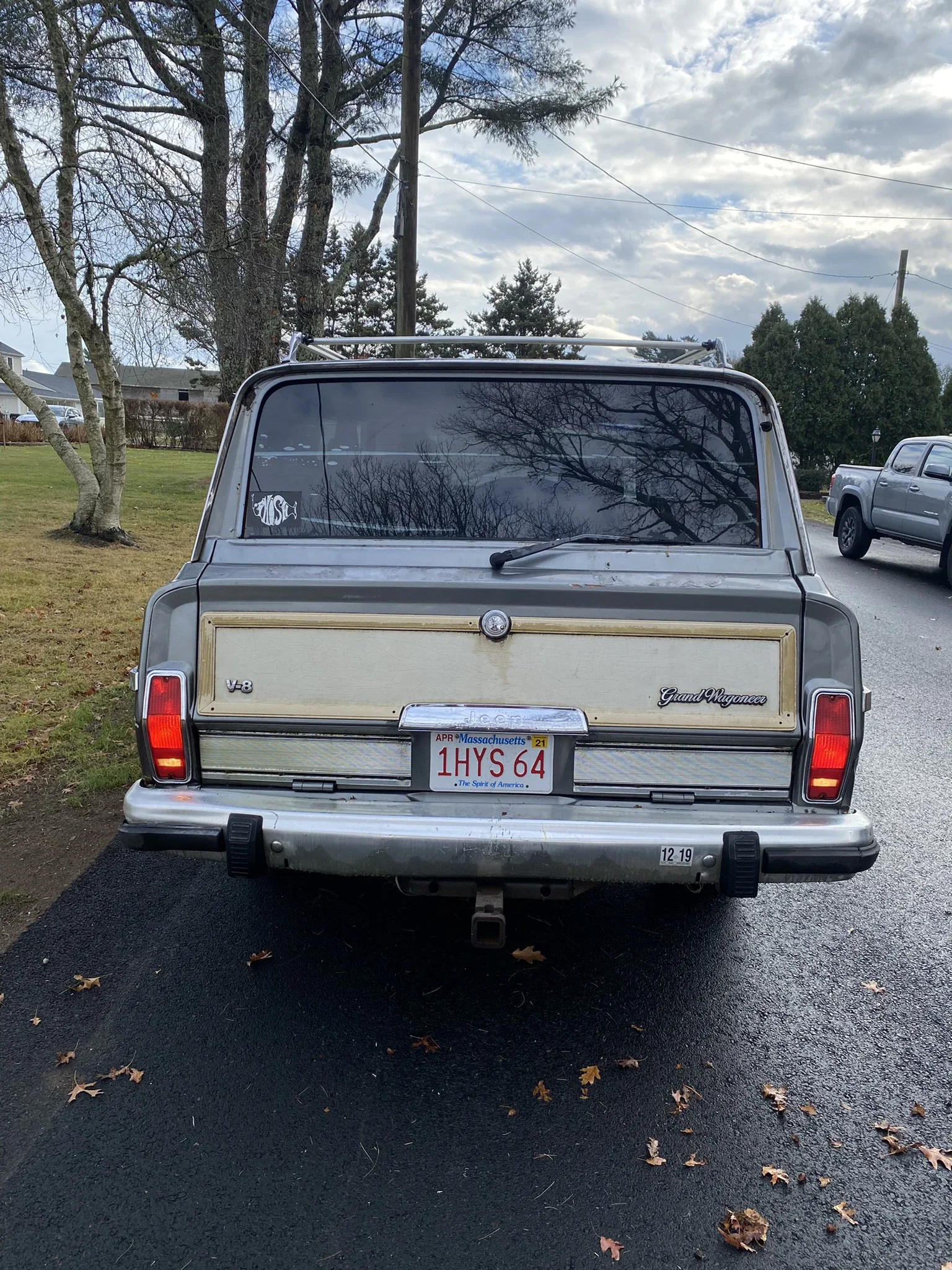 Jeep-Grand-wagoneer-1989-Gray-Burgundy-3