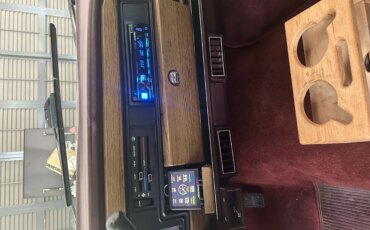 Jeep-Grand-wagoneer-1989-Gray-Burgundy-3