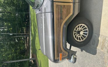 Jeep-Grand-wagoneer-1989-Gray-Burgundy-36