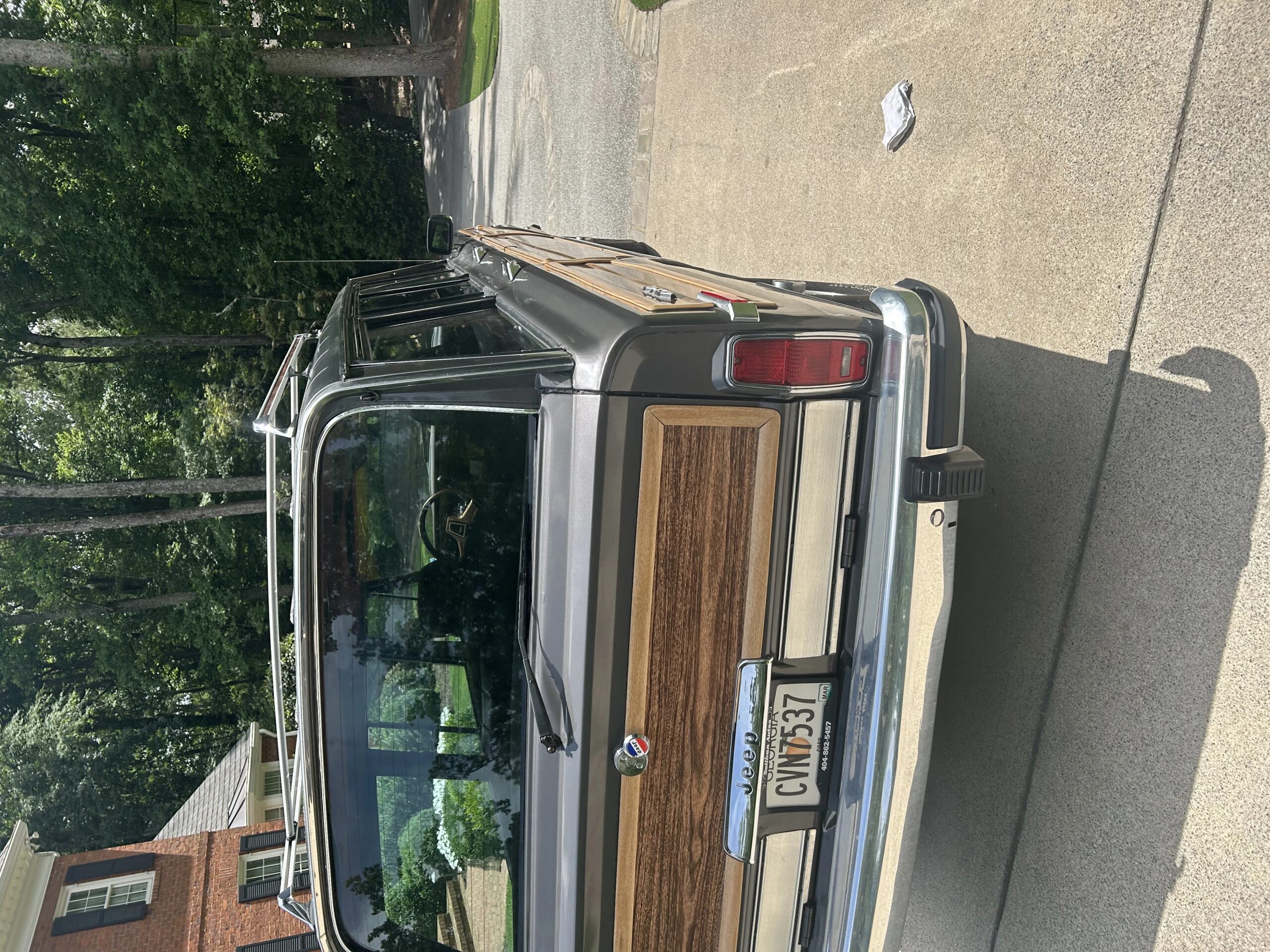 Jeep-Grand-wagoneer-1989-Gray-Burgundy-6