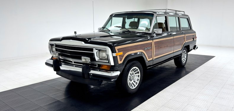Jeep-Grand-wagoneer-1991-Black-Beige-12